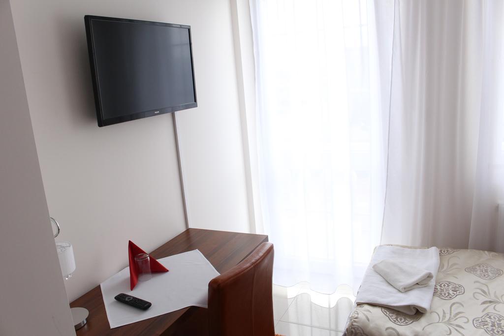Hotel i Restauracja Belweder Porosły Zimmer foto